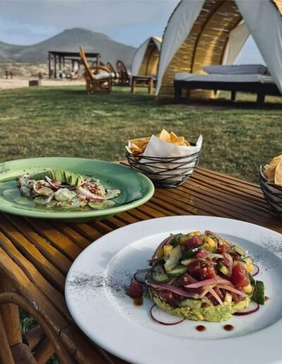El Faro Beach Club
