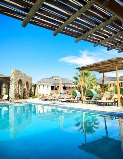 El Faro Beach Club